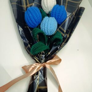 Handmade Crochet Tulip Bouquet – Custom Colors Available | Everlasting Floral Gift